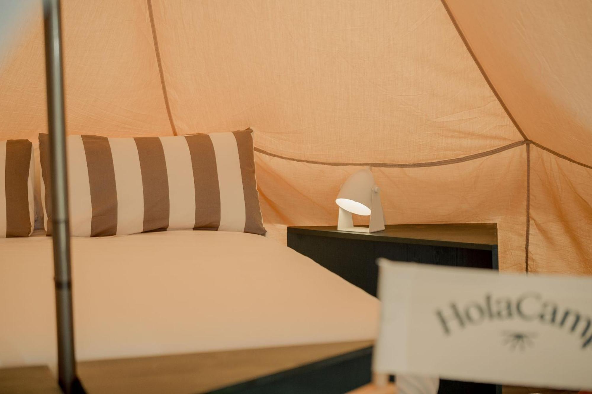 Holacamp Sitges Fun Hotel Екстериор снимка