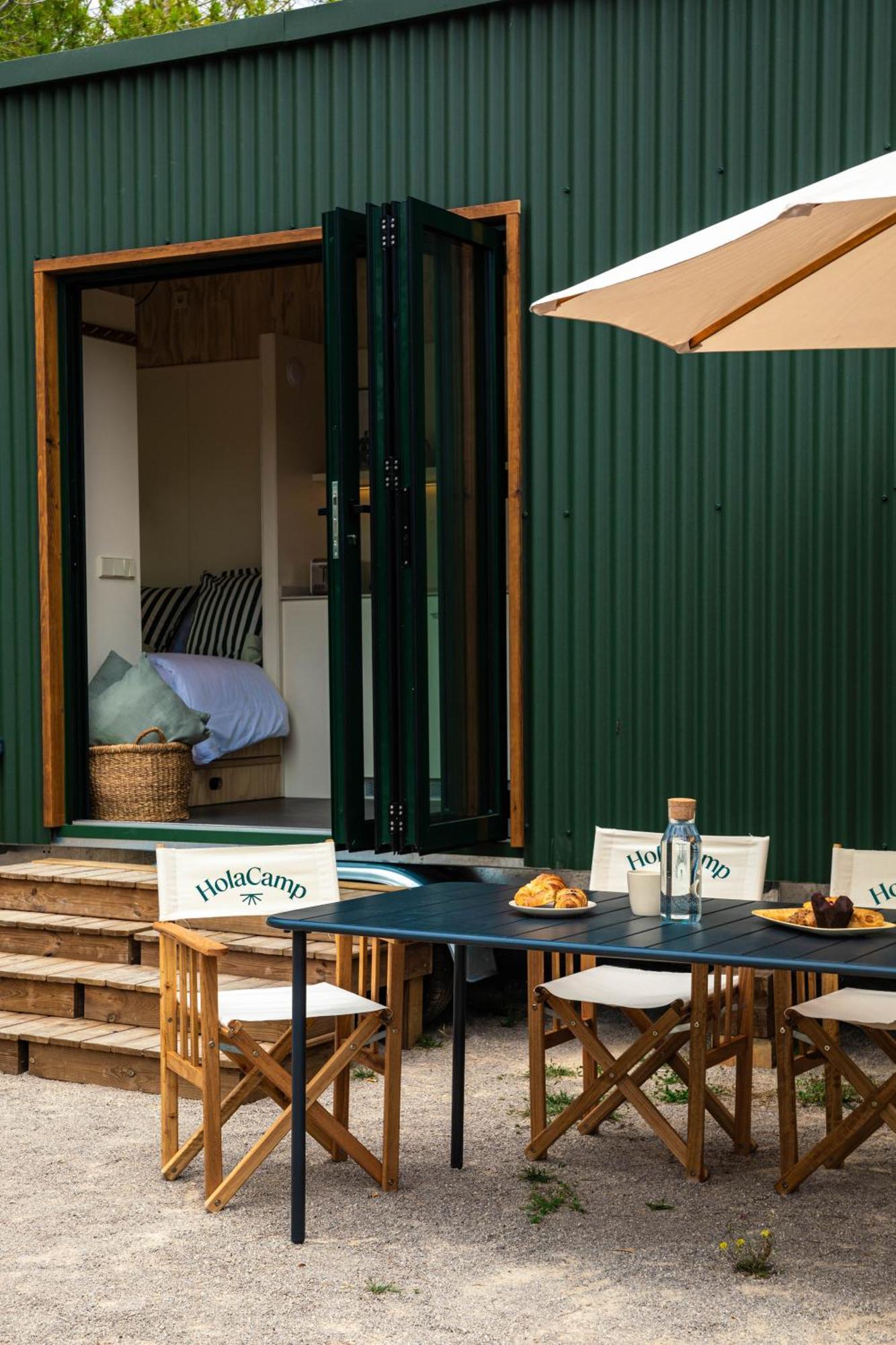 Holacamp Sitges Fun Hotel Екстериор снимка